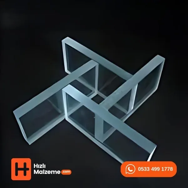 8 mm Şeffaf Akrilik Çekme Pleksi 205x305 cm